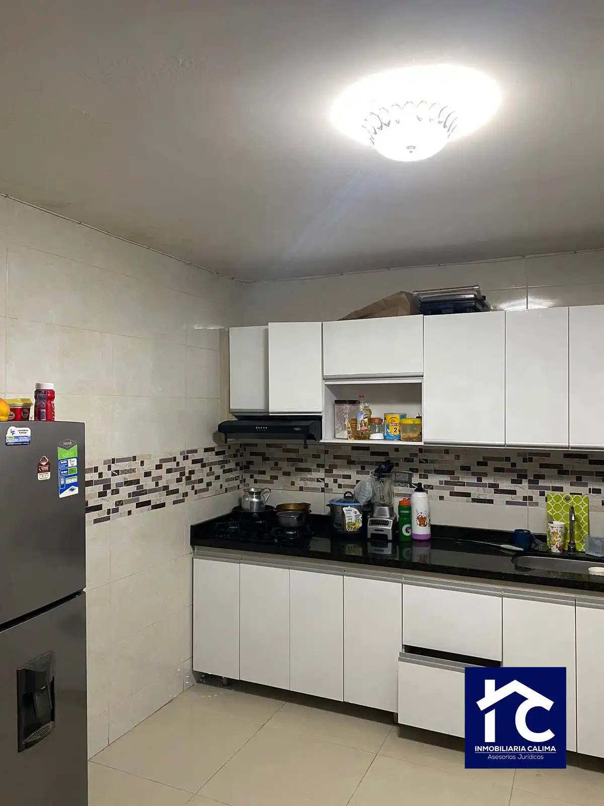 Casa de 3 pisos Barrio Decepaz Cali